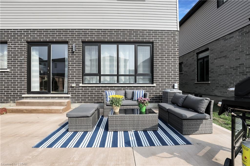 252 Crestview Drive