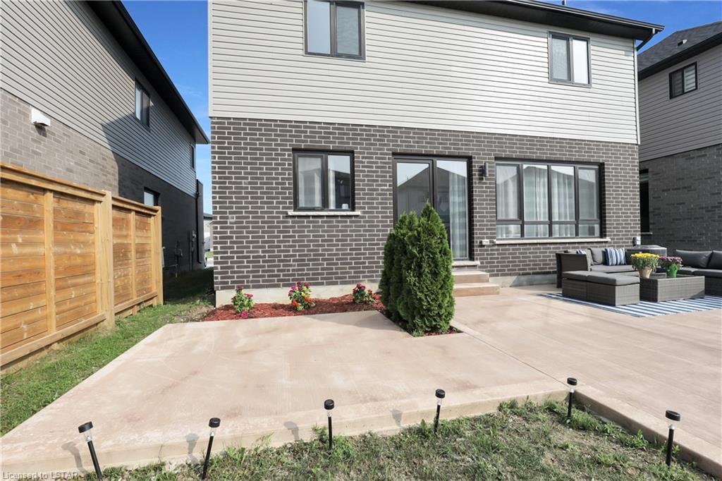 252 Crestview Drive
