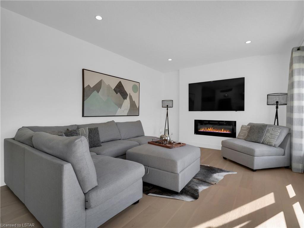 252 Crestview Drive