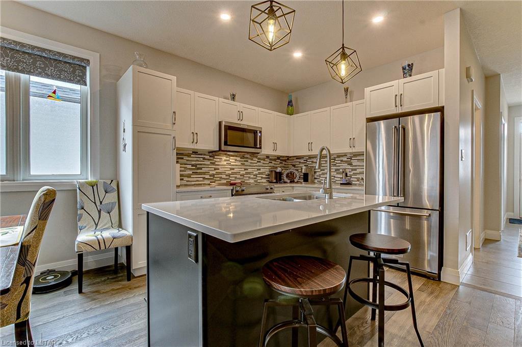 71 Compass Trail