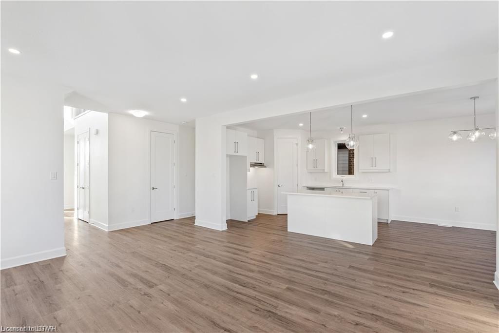 2 Welch Court