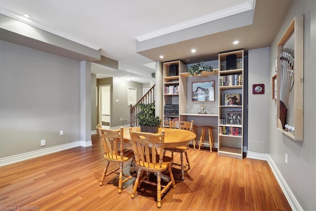 51 Renaissance Point