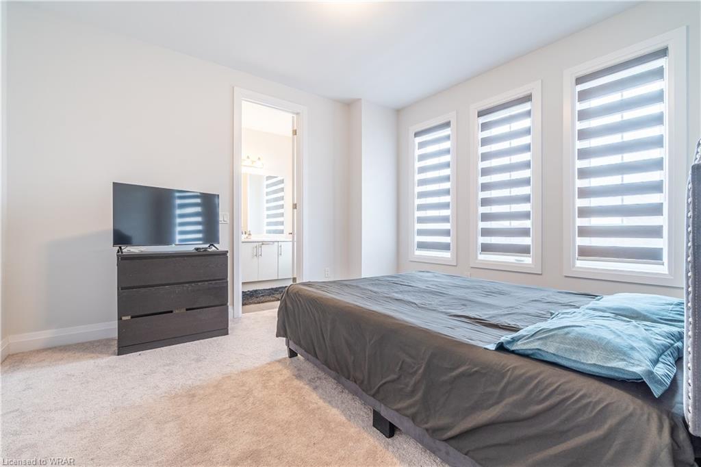 1095 Edinburgh Drive