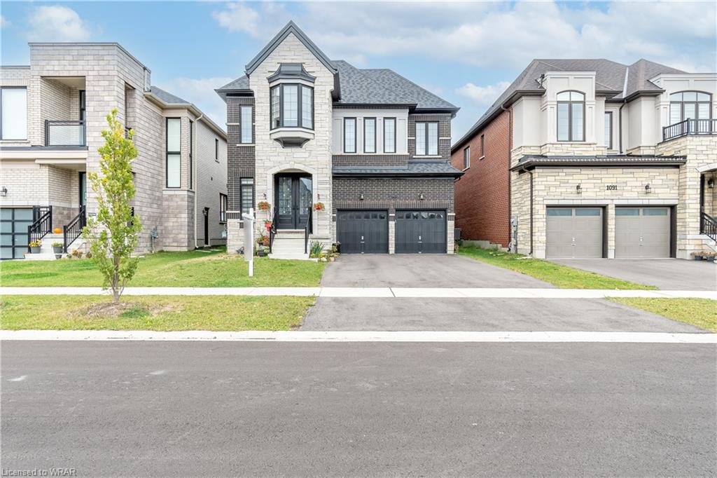 1095 Edinburgh Drive
