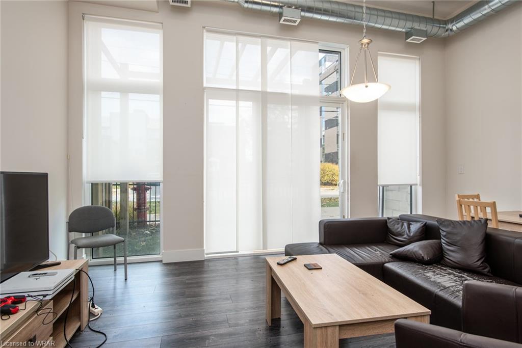 253 Albert Street, #109