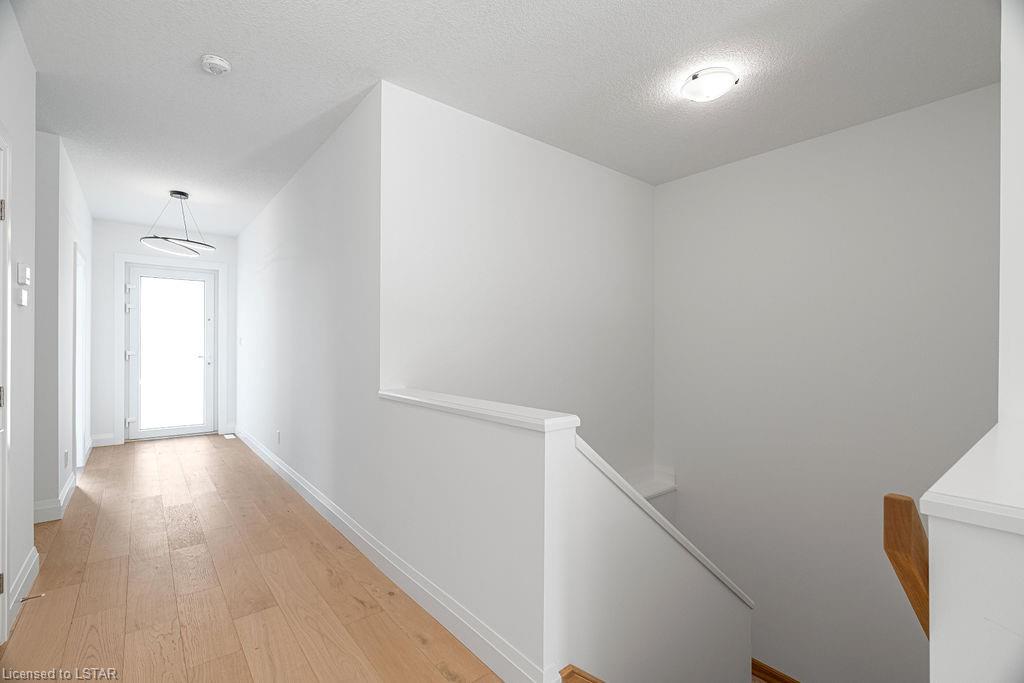 14 Alexander Circle