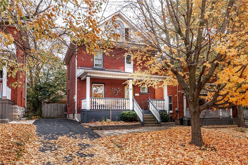 42 Avon Street