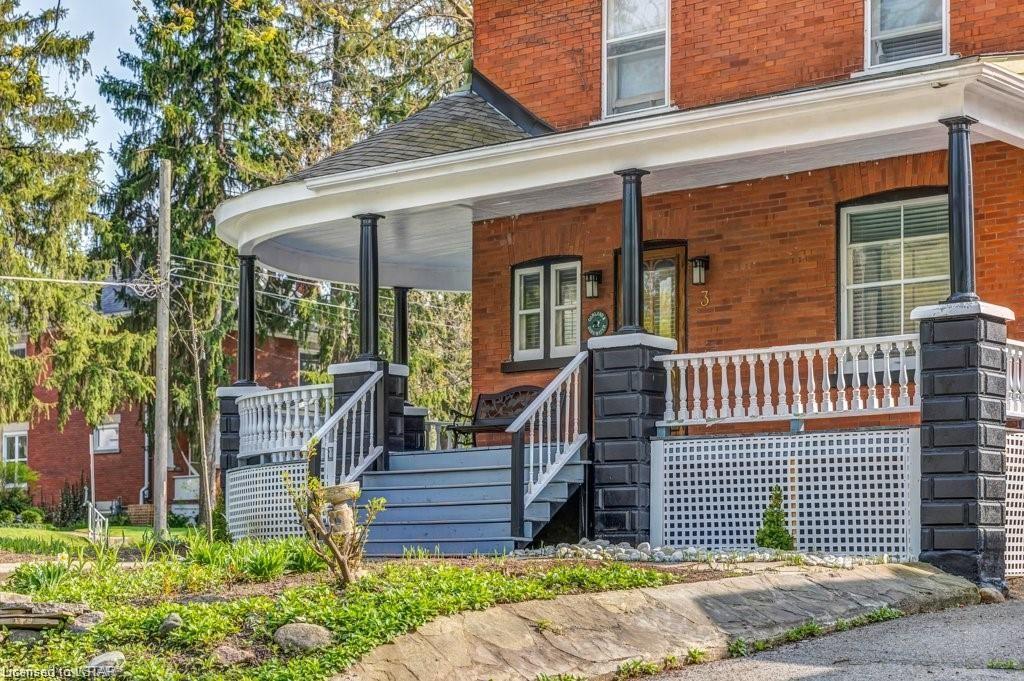 3 Daly Avenue