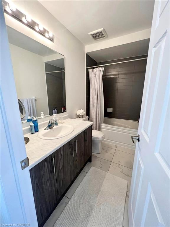 166 Deerpath Drive, #60