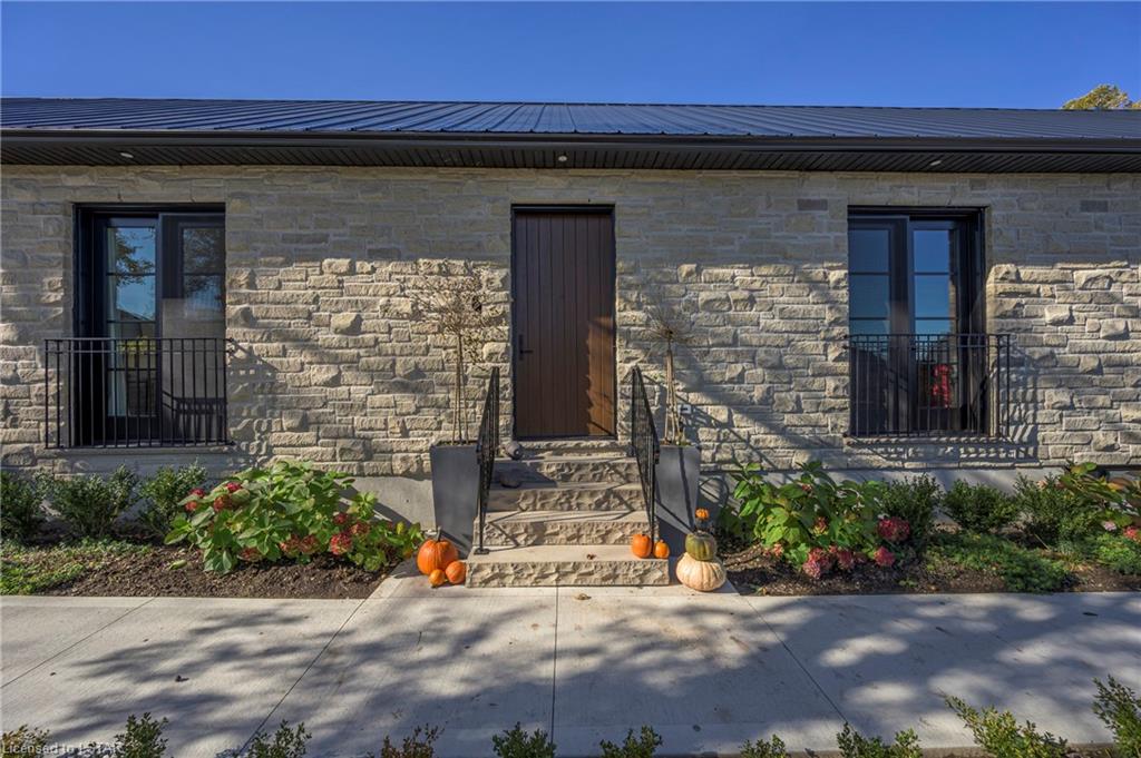 185 Commissioners Road E
