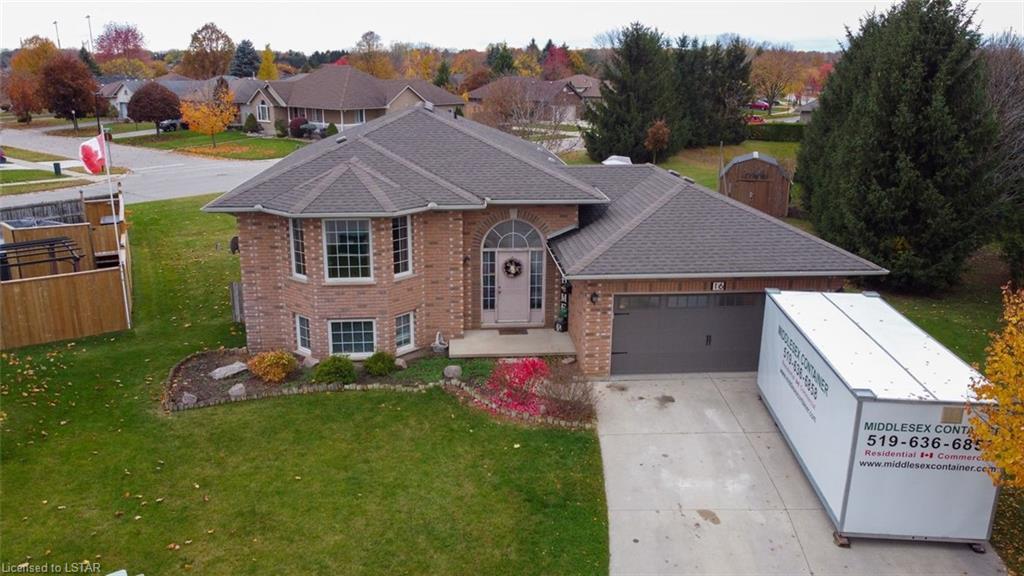 16 Walnut Court