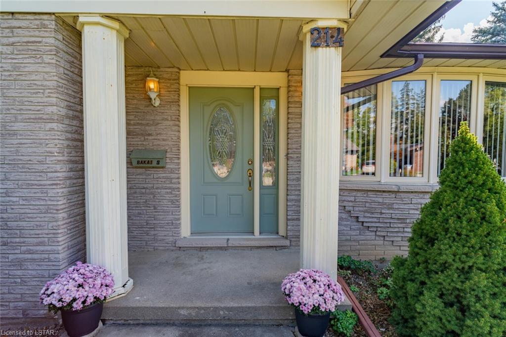 214 Mill Pond Crescent