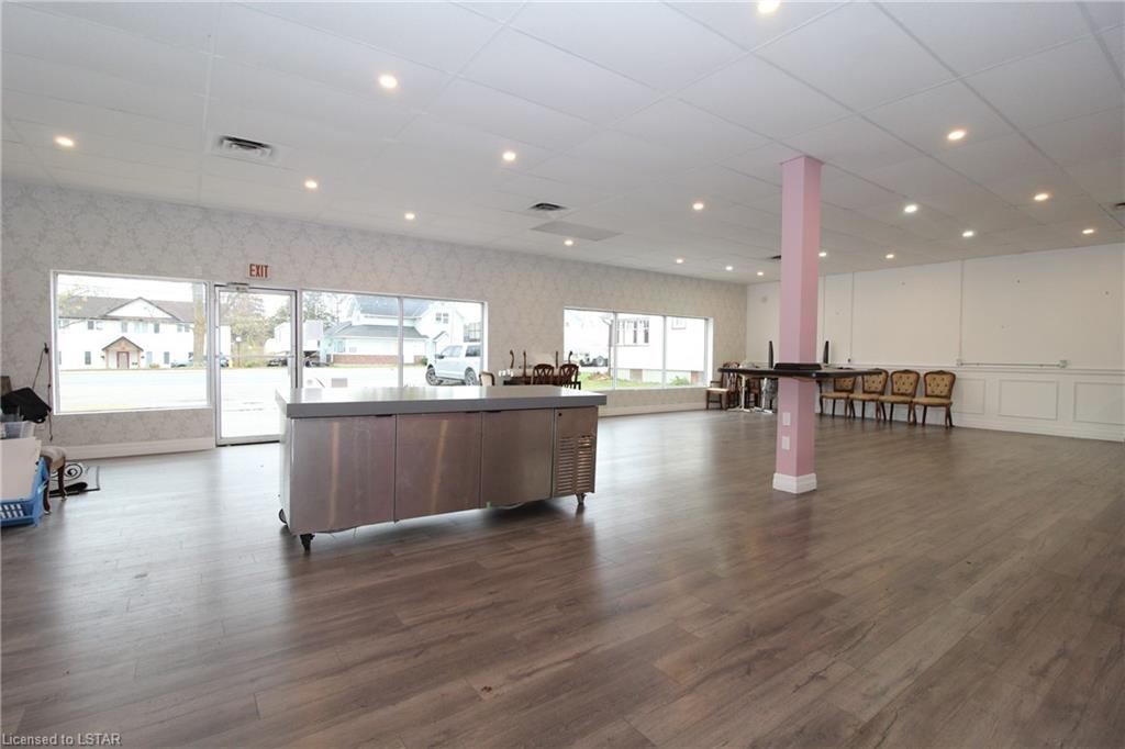 15 Ontario Street S, #1