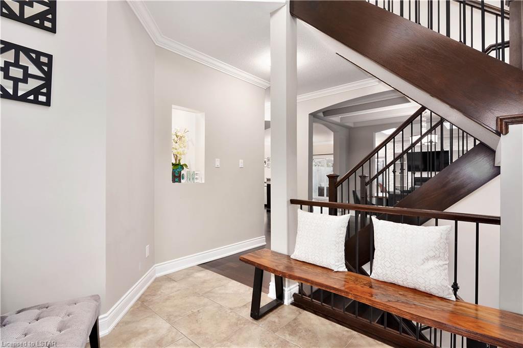 2107 North Routledge Park