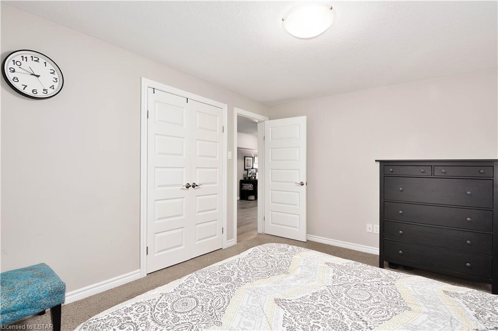 2107 North Routledge Park