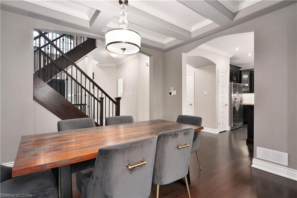 2107 North Routledge Park