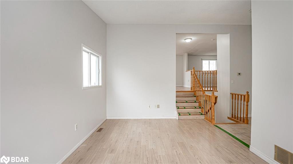 53 Eden Drive, #Upper Unit