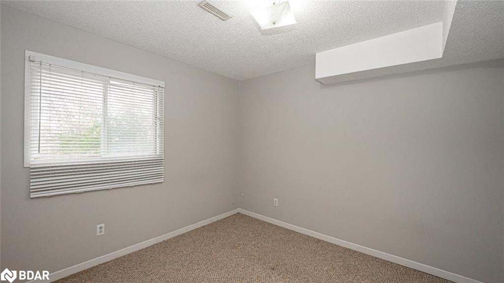 53 Eden Drive, #Lower Unit