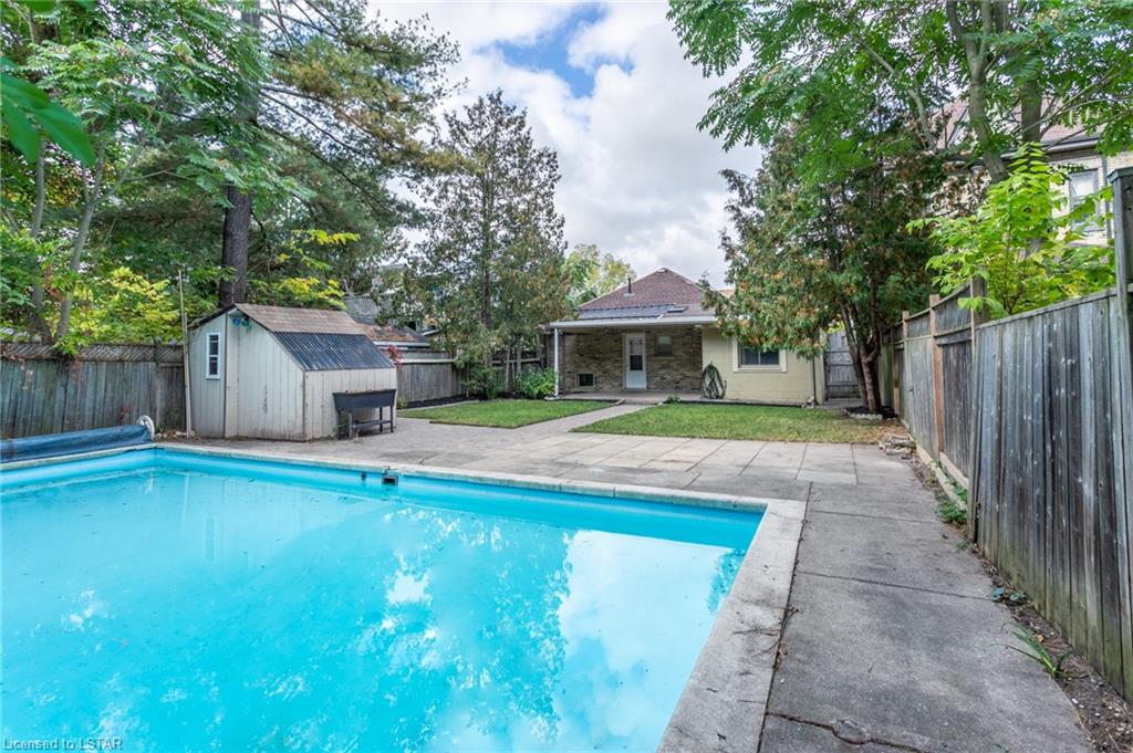 581 Central Avenue