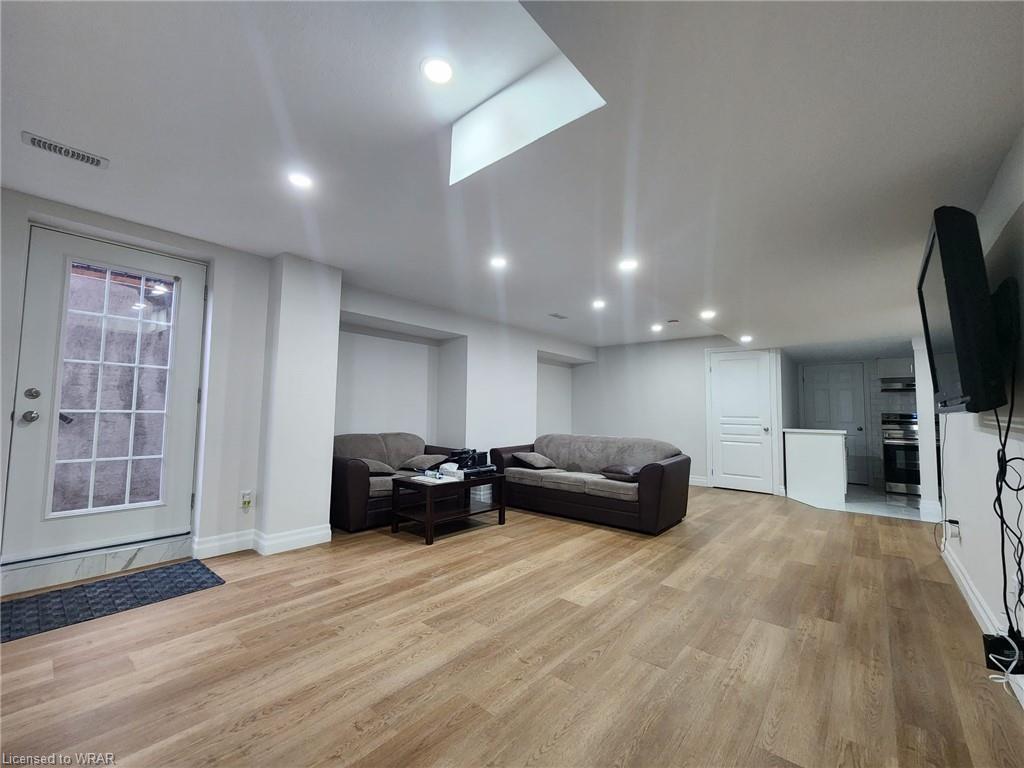 524 Brittania Crescent, #Basement