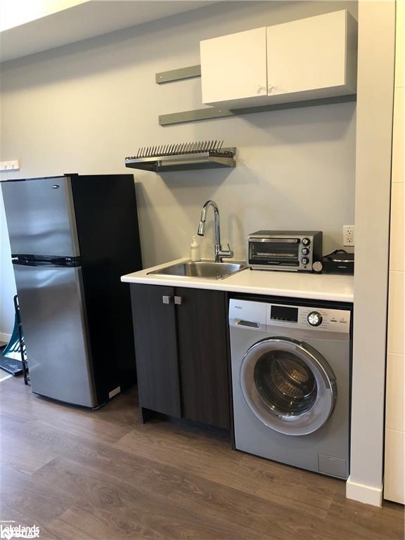 369 Essa Road, #19