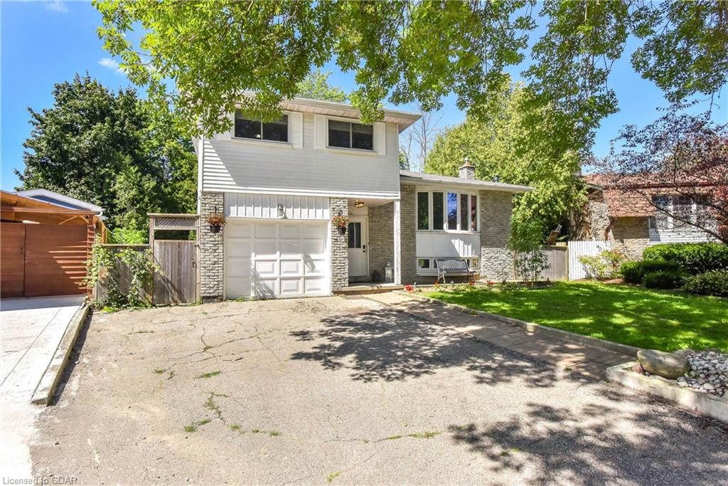 114 Queensdale Crescent