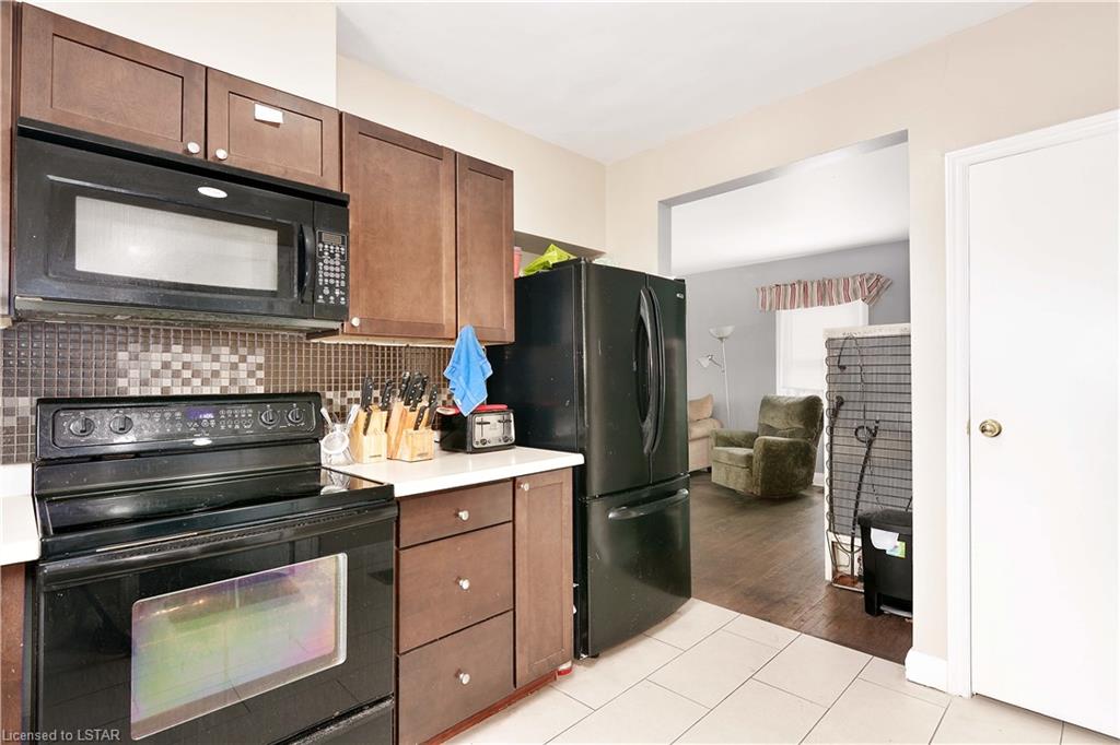 1524 Mardell Place