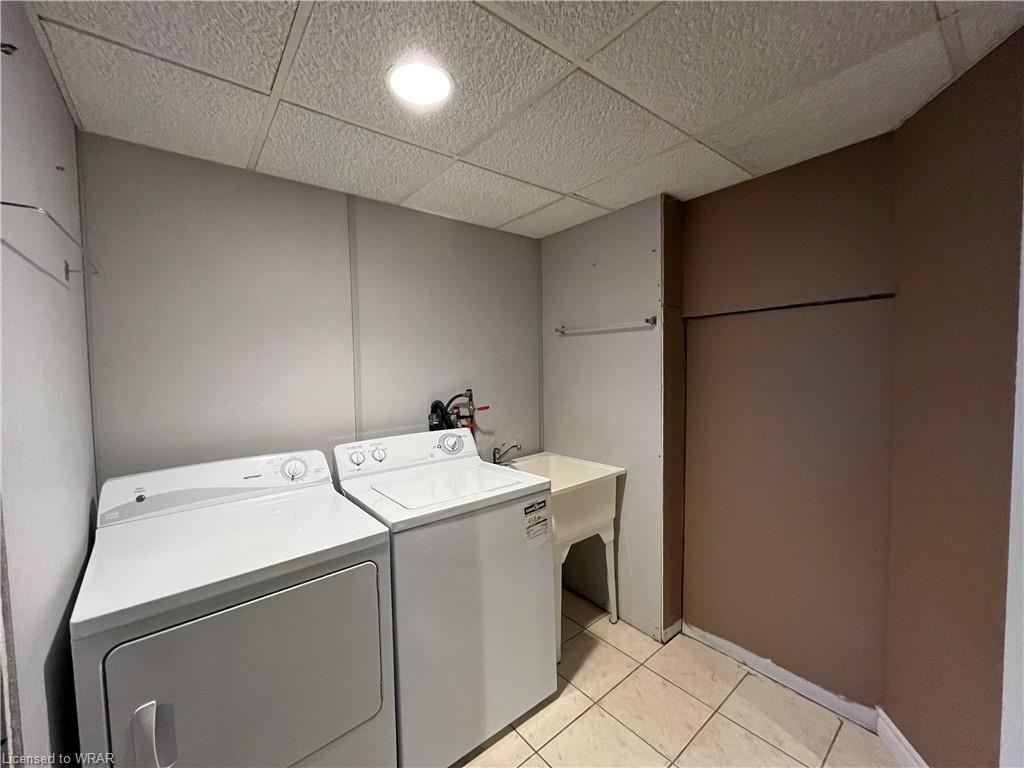 93 Roberts Crescent, #2