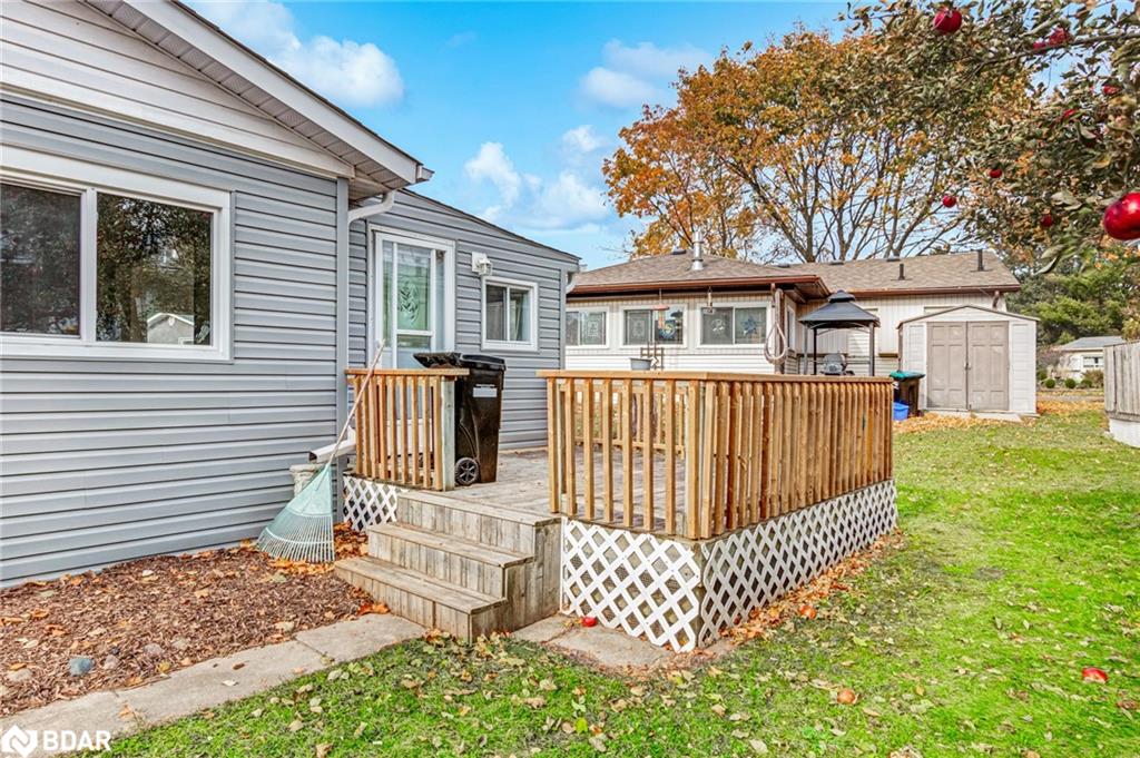 2 Trefoil Drive