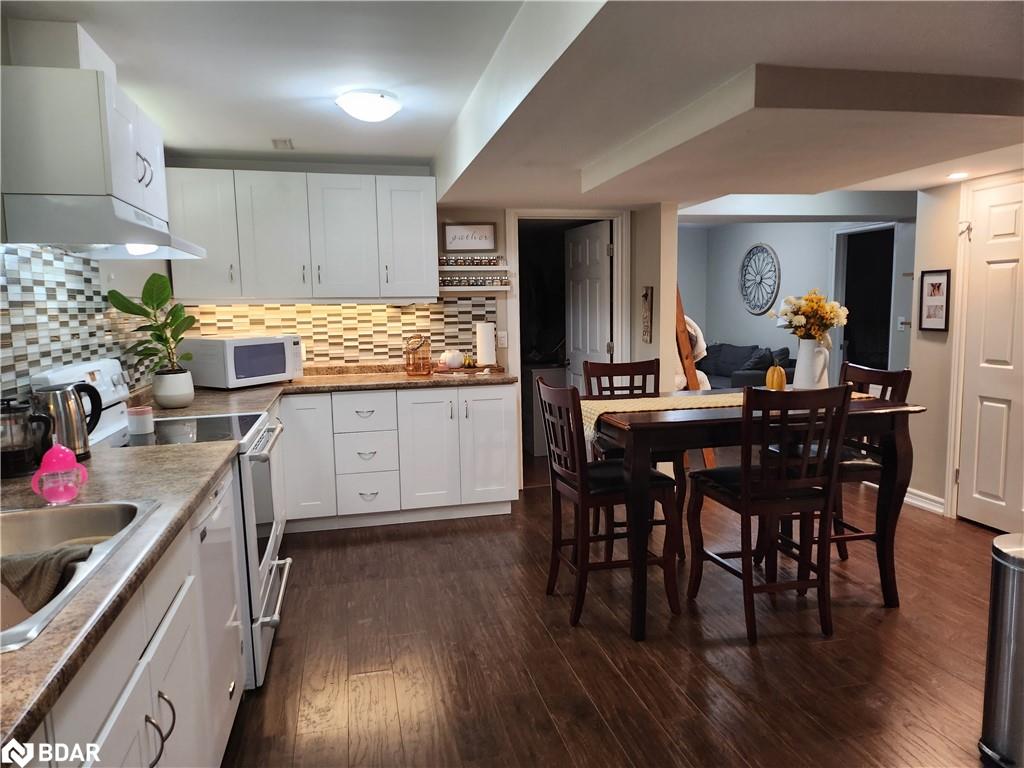 42 Westminster Circle, #Lower