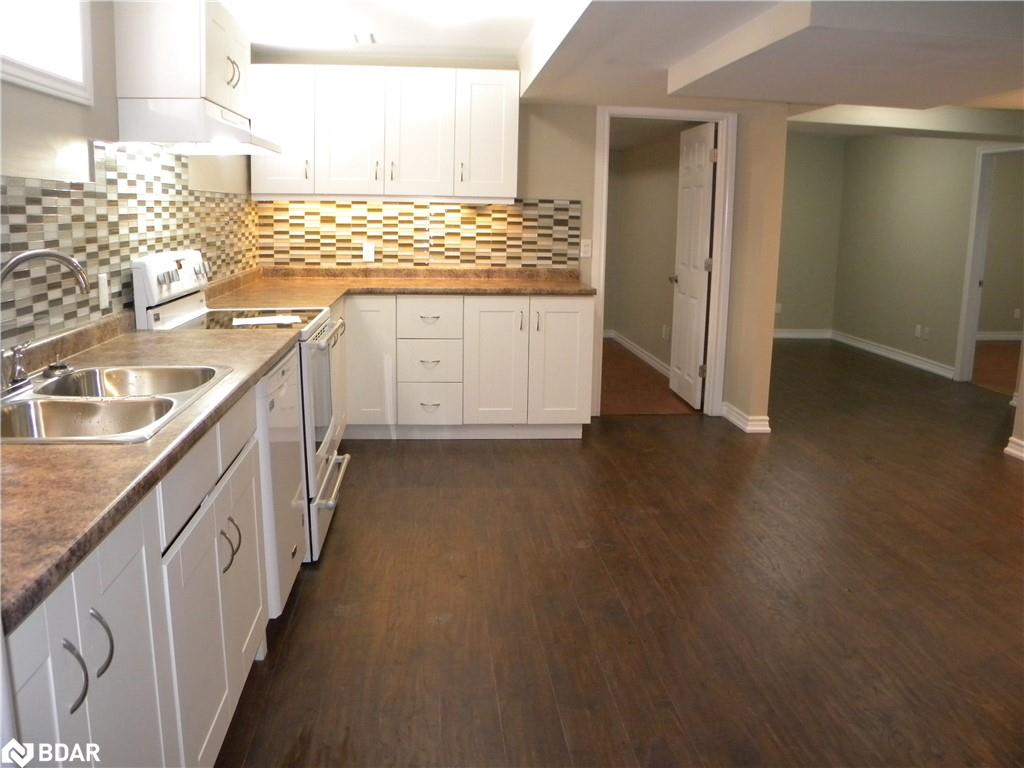 42 Westminster Circle, #Lower