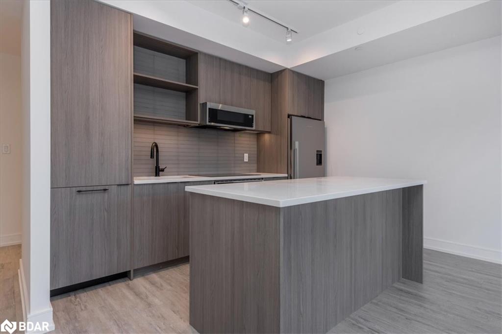 185 Dunlop Street E, #416