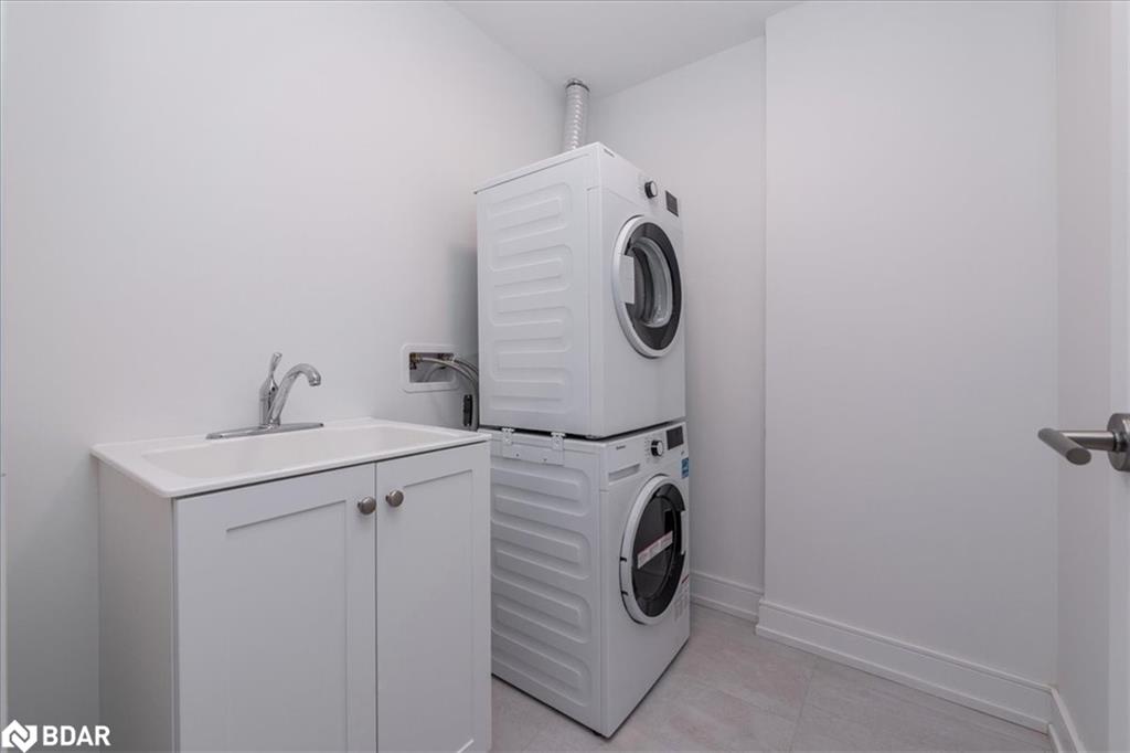 185 Dunlop Street E, #416