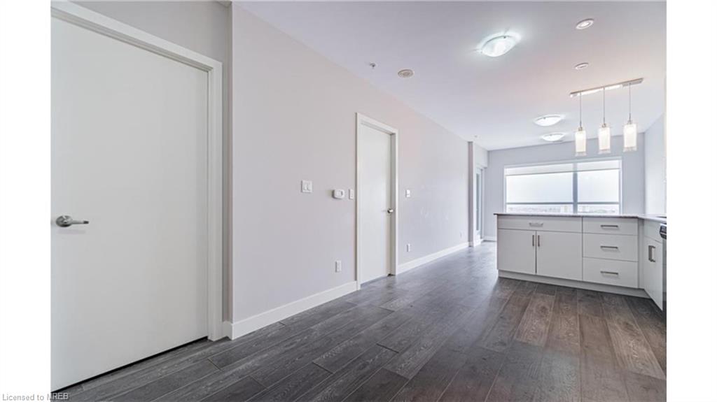 1 Victoria Street S, #1510