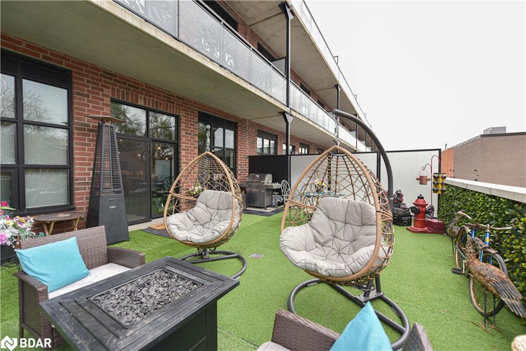 21 Matchedash Street S, #209