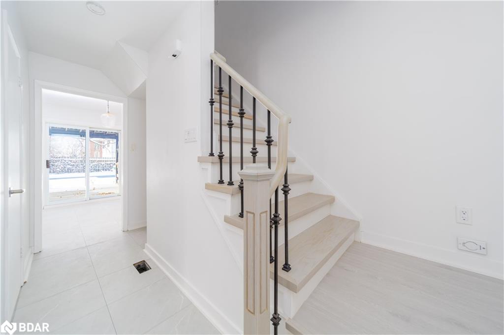 42 Davies Crescent