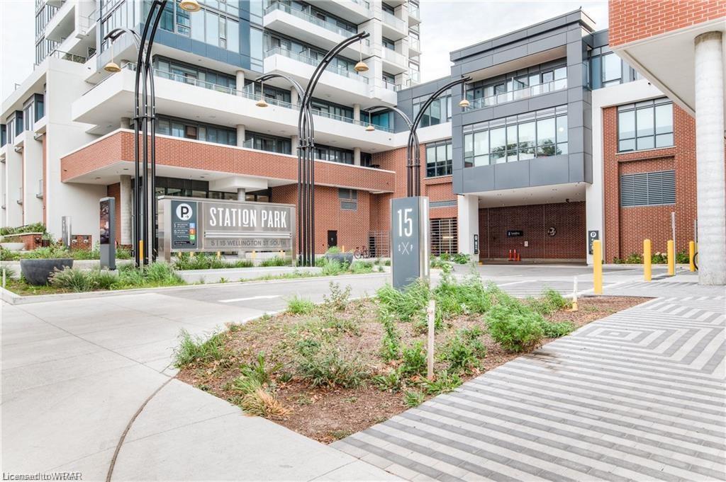 15 Wellington Street, #2603