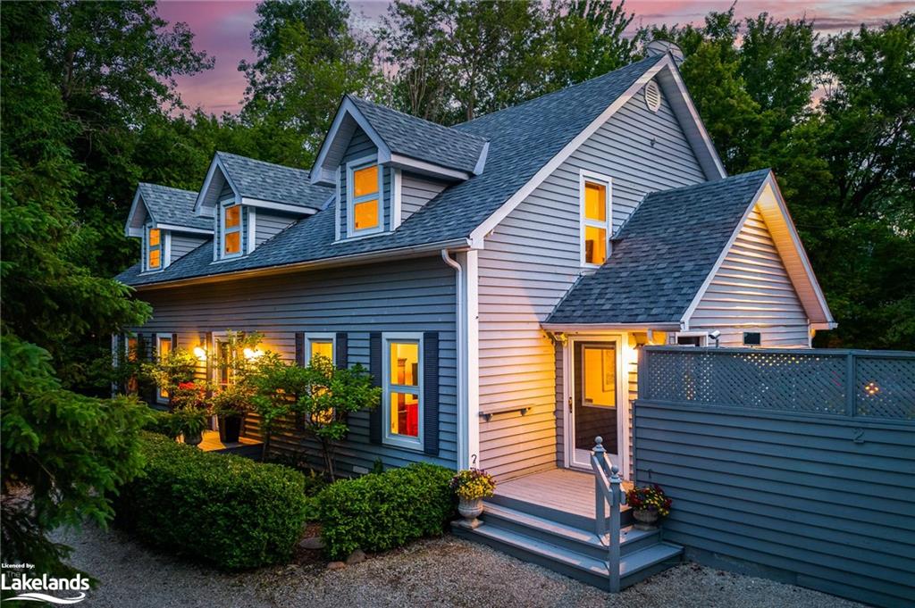2 Woodview Drive