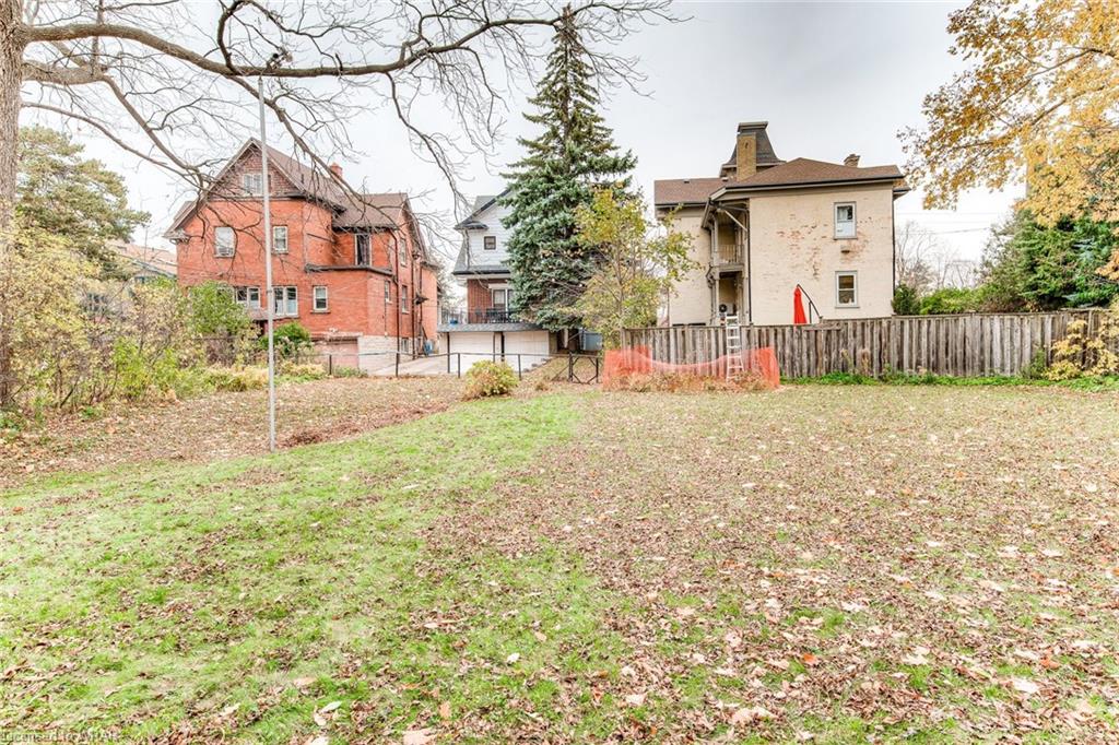 33 Margaret Avenue