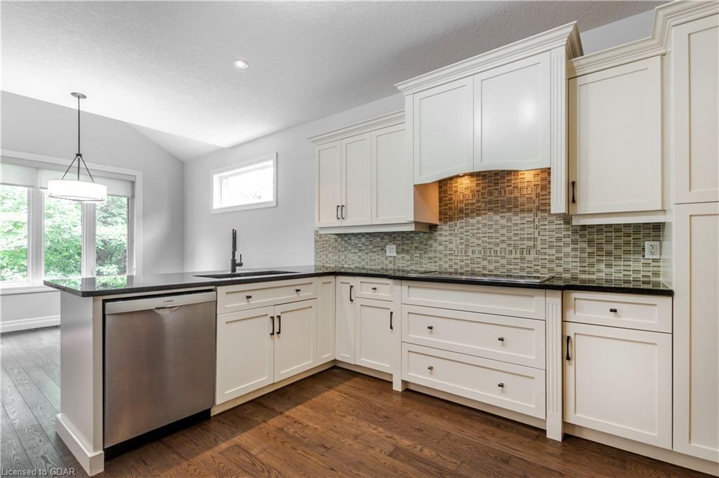 949 Pioneer Grove Court