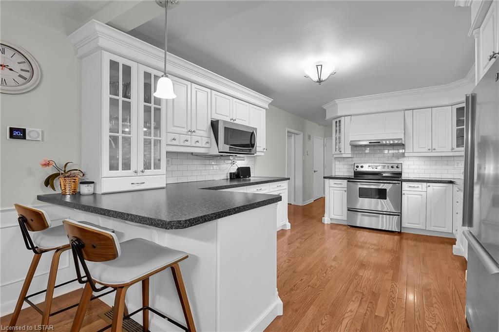 31 Shavian Boulevard