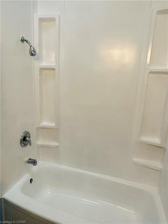1090 Kipps Lane, #109