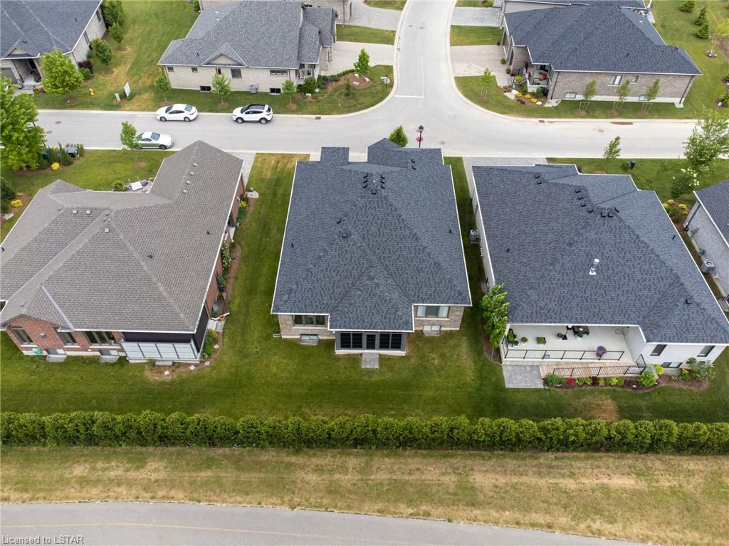 1560 Moe Norman Place