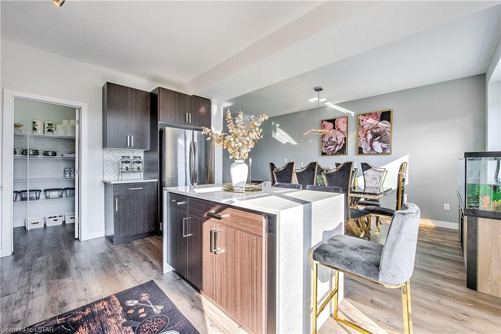 3380 Singleton Avenue, #12