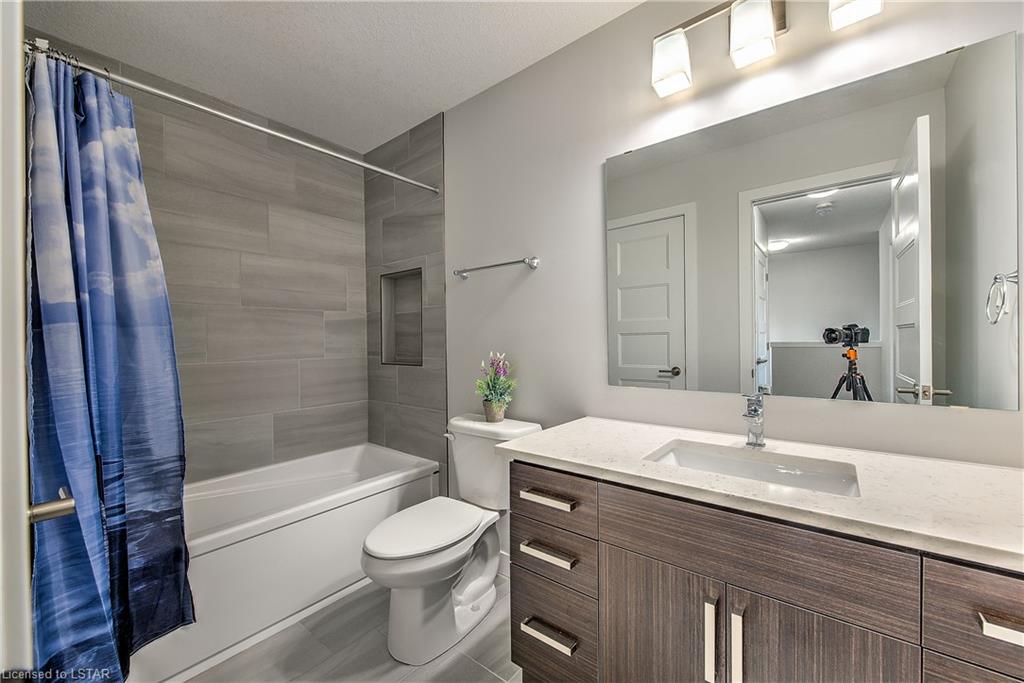 3380 Singleton Avenue, #12