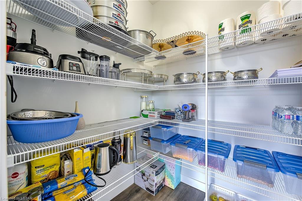 3380 Singleton Avenue, #12