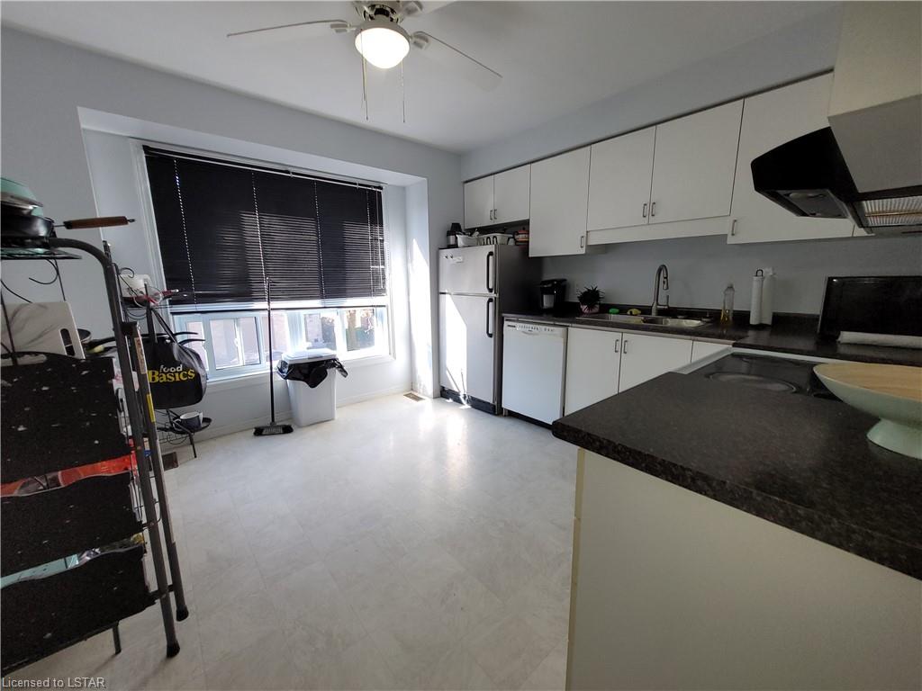 536 Third Street, #52