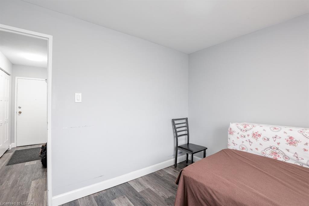 1590 Ernest Avenue, #301