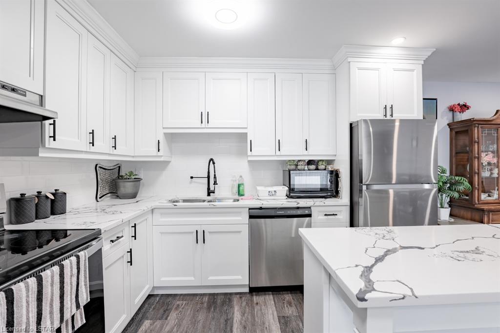 1590 Ernest Avenue, #301