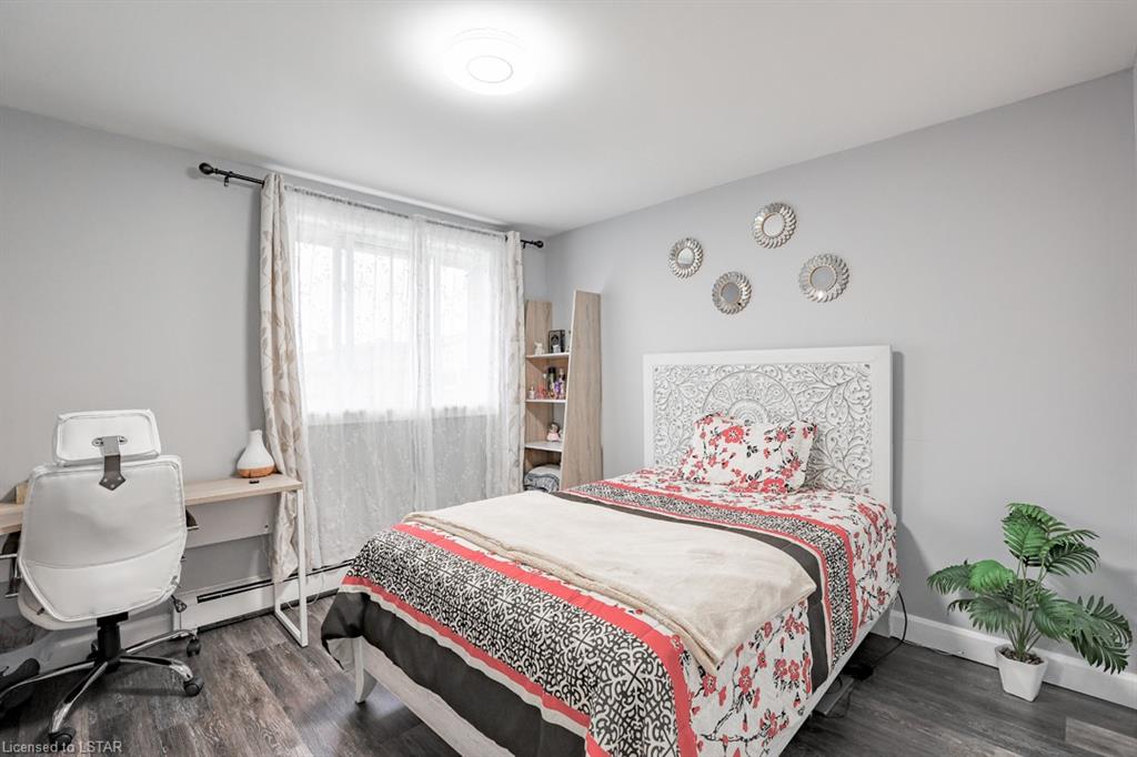 1590 Ernest Avenue, #301